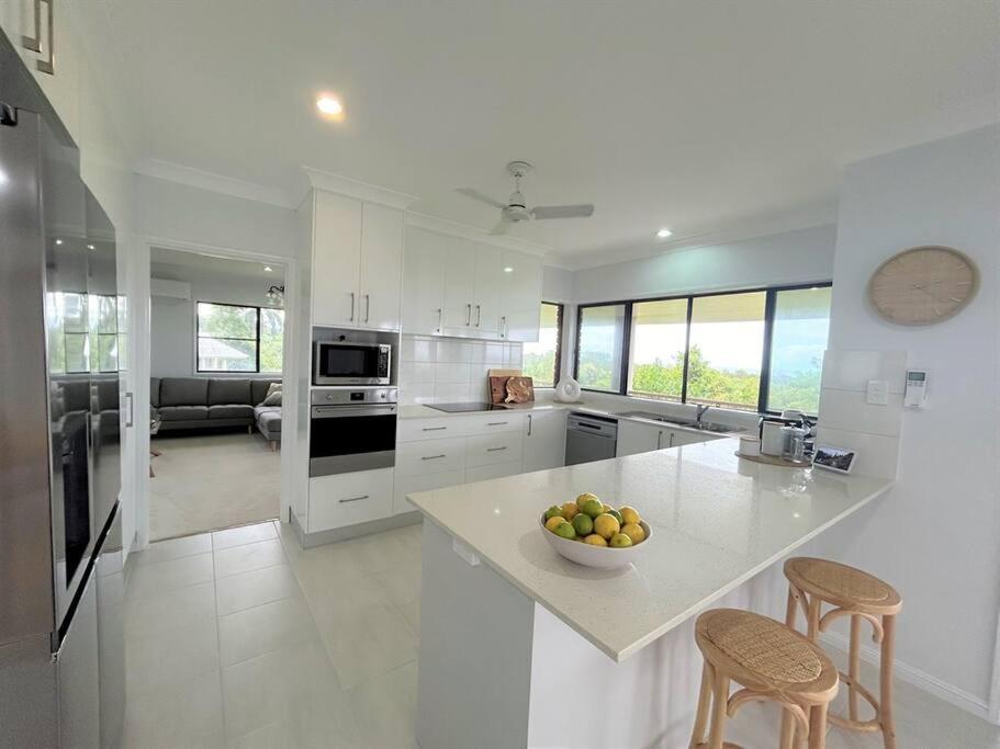 Mission Views - 3 Bedroom Home With Stunning Views South Mission Beach Eksteriør billede